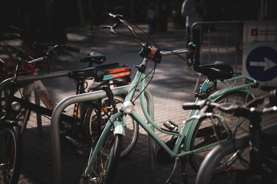 Bici de ciudad en ruta